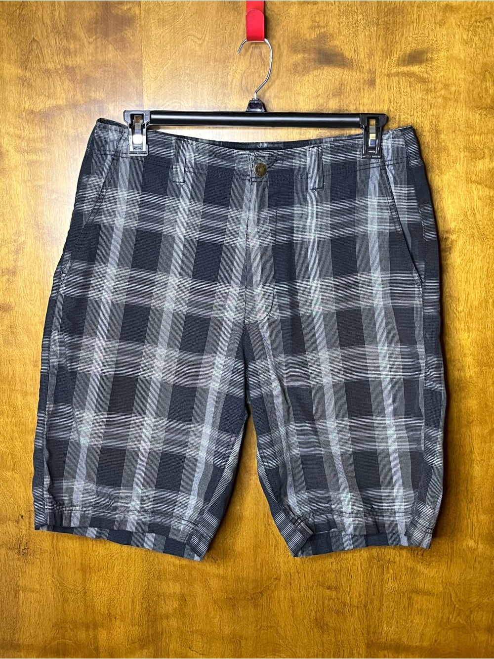 CSG Champs Sports Gear Men’s Plaid Golf Shorts Gray Black Size 34